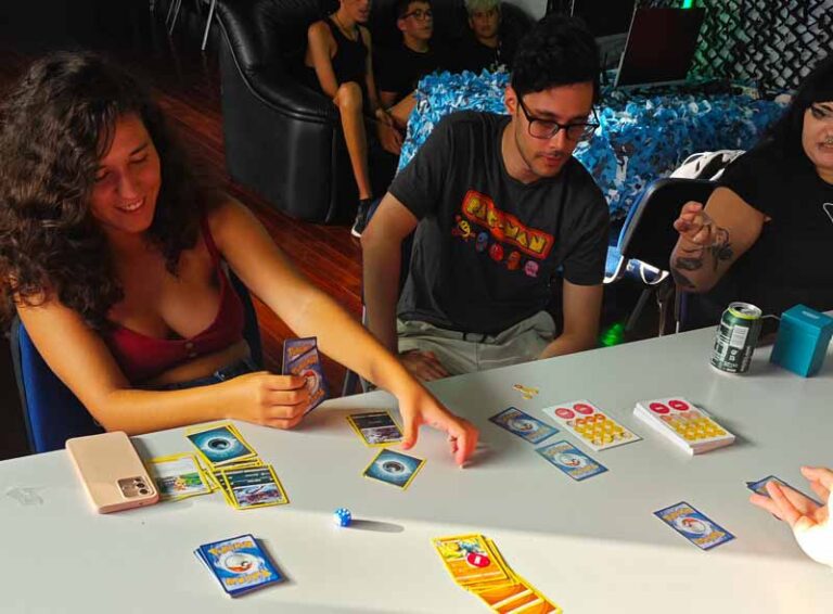 pokemon, taller, juego libre, torneo, juego de cartas